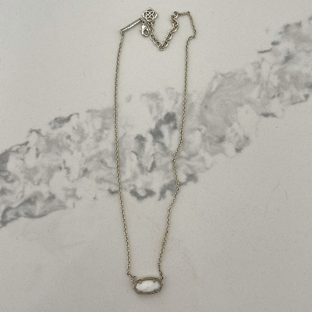 Kendra Scott Pendant Necklace